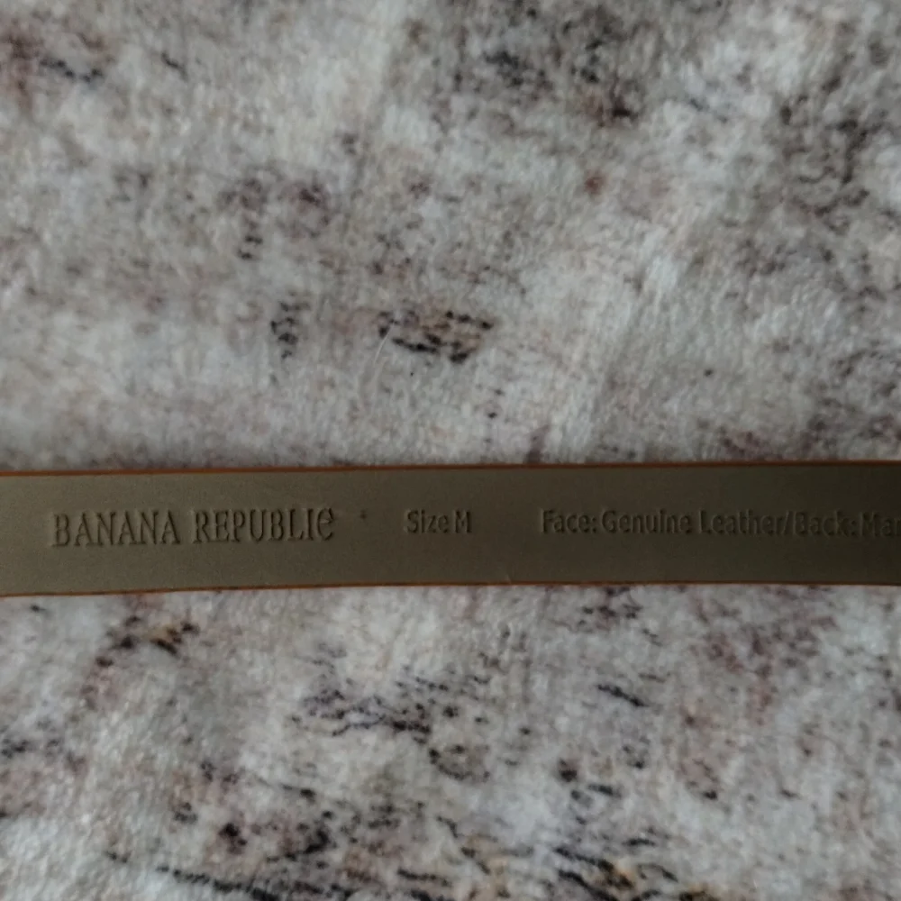 Banana Republic Thin Leather Belt Medium